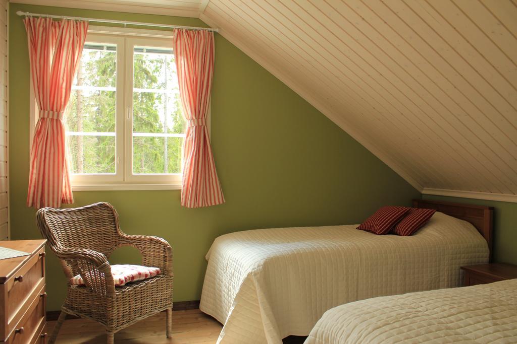 Huvilaranta Villas Isojarvi Rum bild
